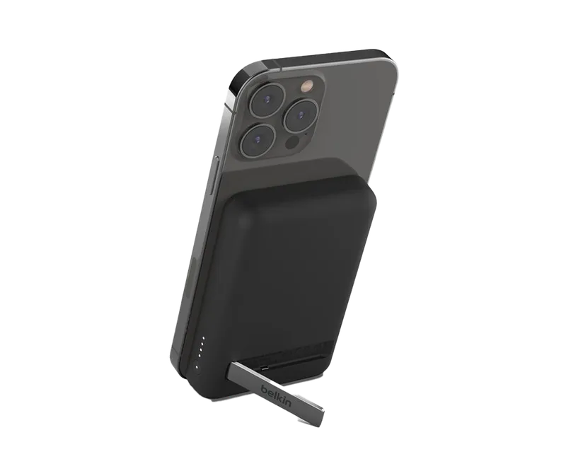 BoostCharge Pro Magnetic Power Bank 5K